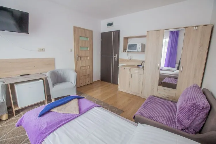 Cozy Double/Triple Room